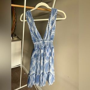 Saylor Dress (white & blue) Size S excellent condition!